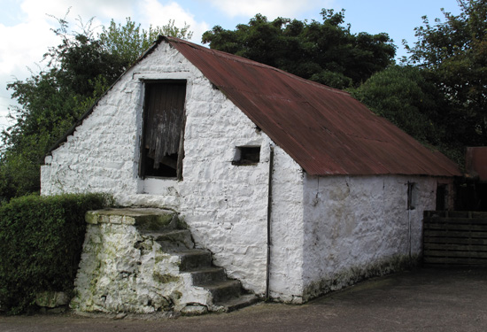 CrockawaddyStoneHouse