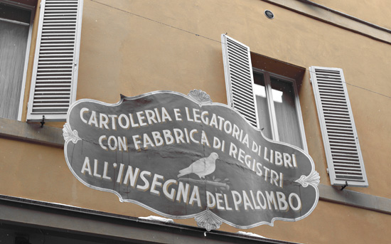 Signage & Storefronts