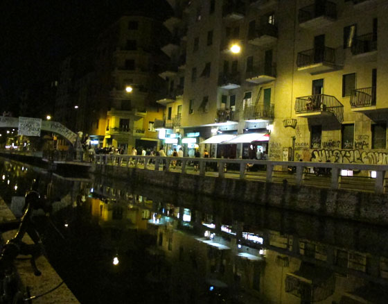 Evening Canal Walks on the Navigli