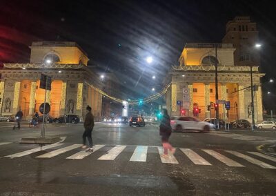 Porta Venezia illuminata