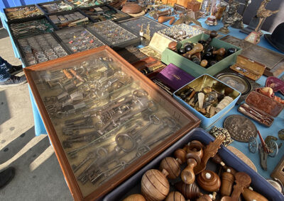 Old tools, instruments, measuring devices